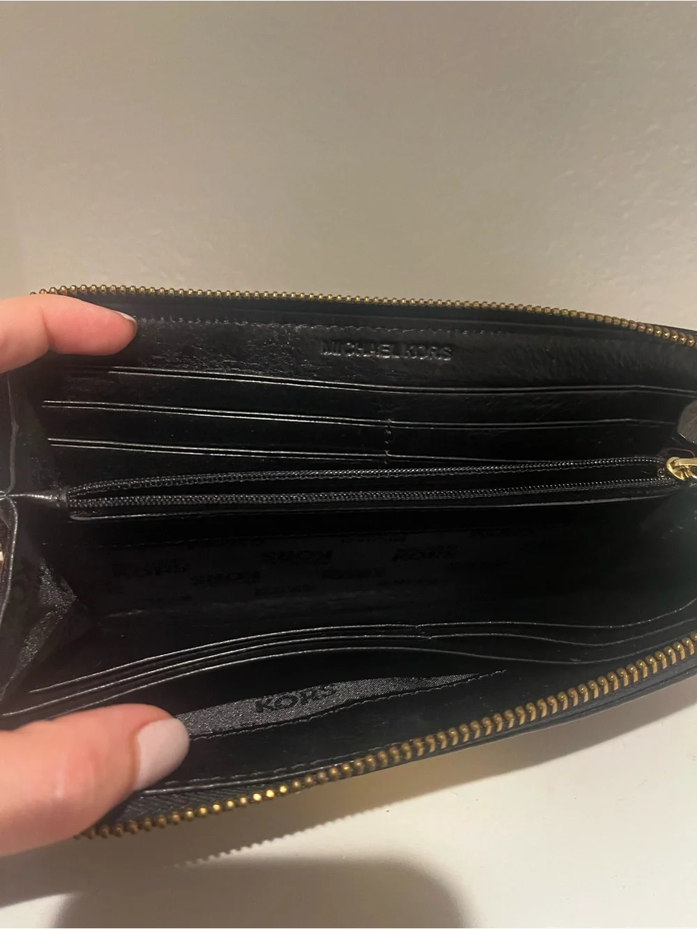 Michael Kors Jet Set Travel MK Logo Zip Around Continental Wallet Black Gold